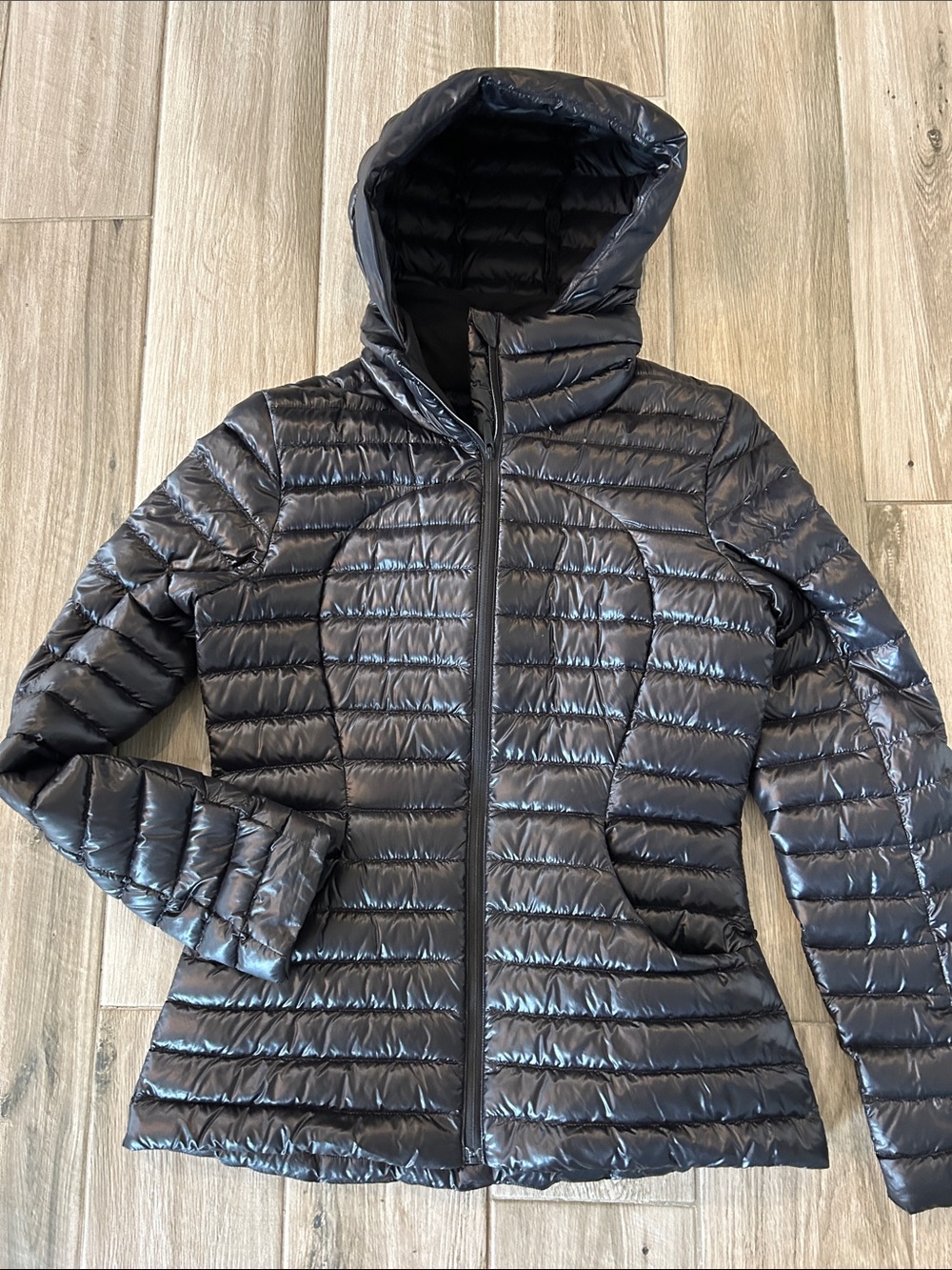 Lululemon Women's Black Packable Hooded Puffer Jacket